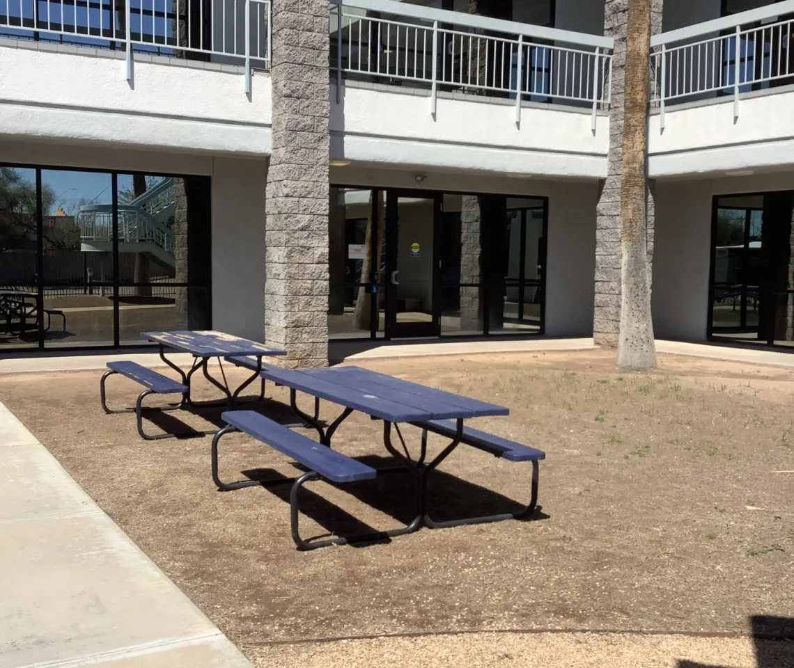 Building Exterior courtyard